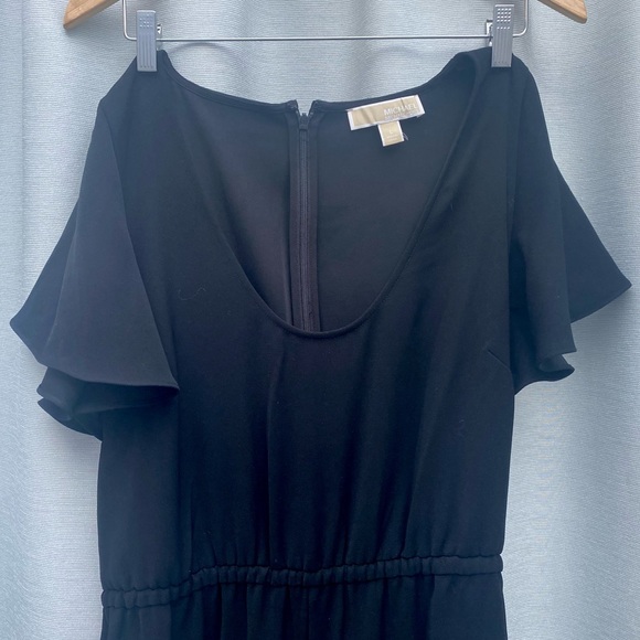 Micheal Kors ~ Black Jumpsuit ~ size Large - Picture 4 of 6